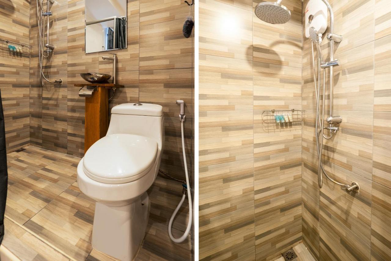 Oyo 960 The Urban Age Deluxe Hotel Банкок Екстериор снимка